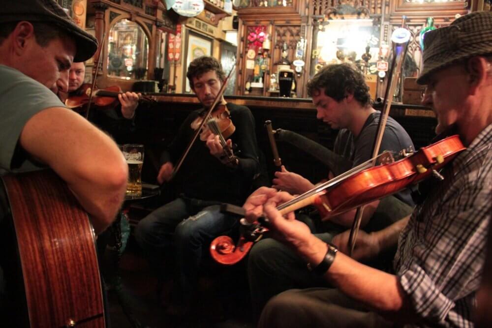 Join Musical Instrumental Clubs In Belfast And Make Friends